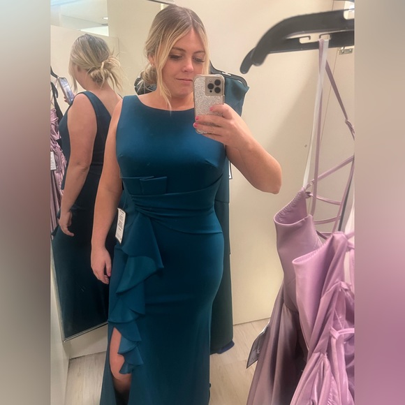 Teal formal, prom, evening dress - Picture 3 of 7